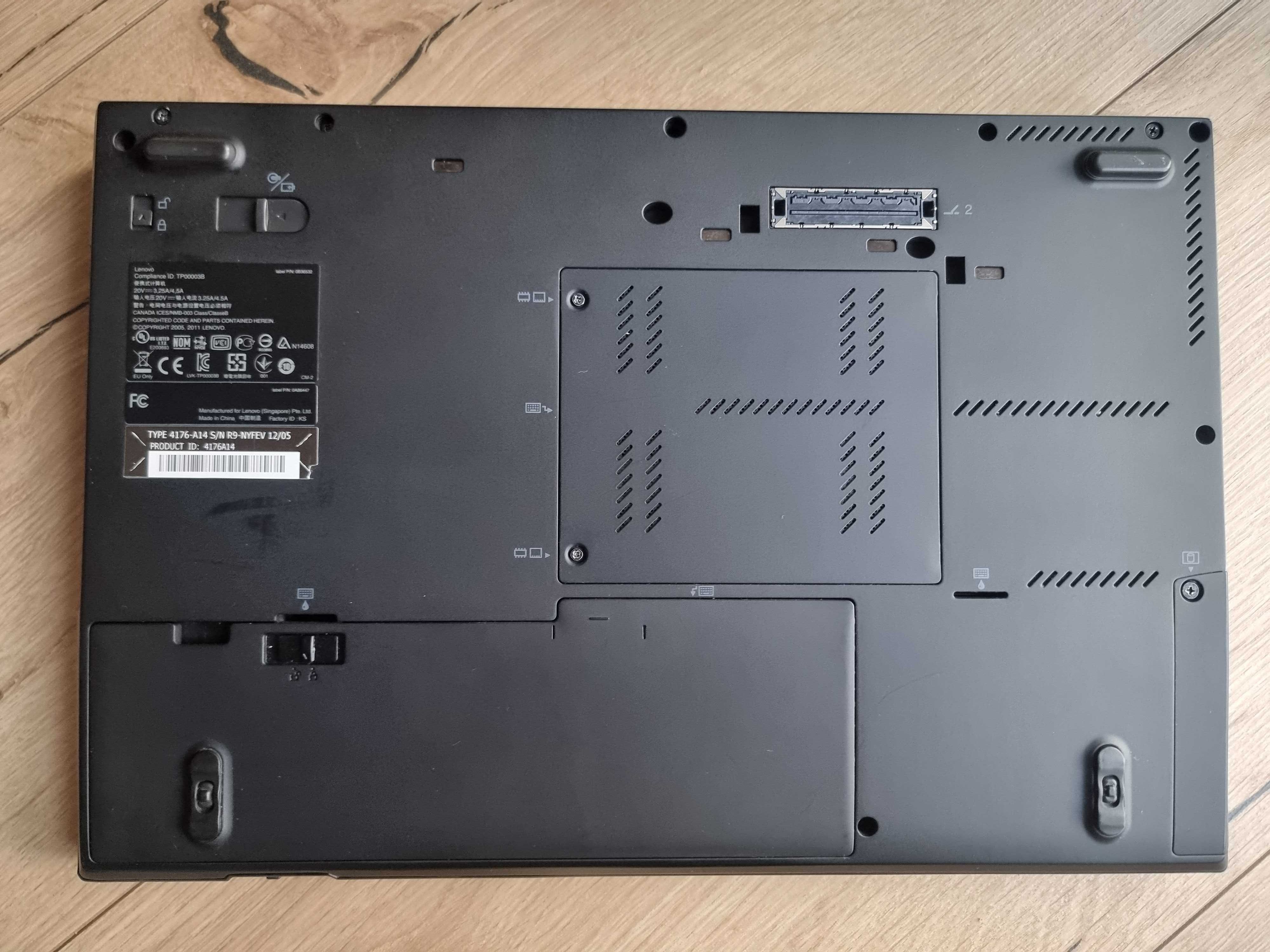ThinkPad T420s i7 Nvidia 16/160gb + pokrowiec