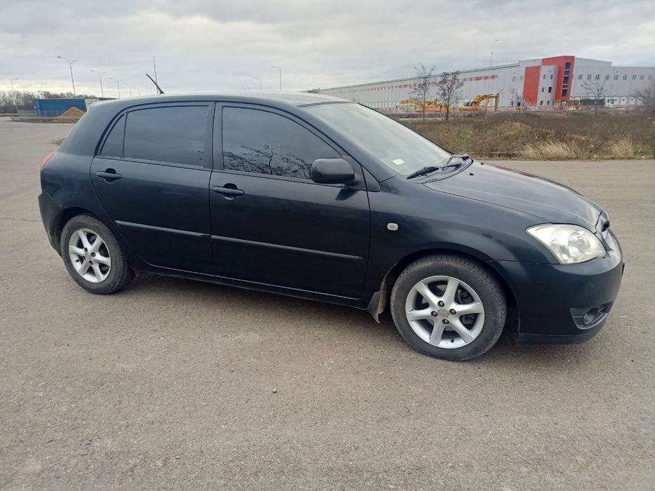 Toyota Corolla e120 рест 2.0 D4D