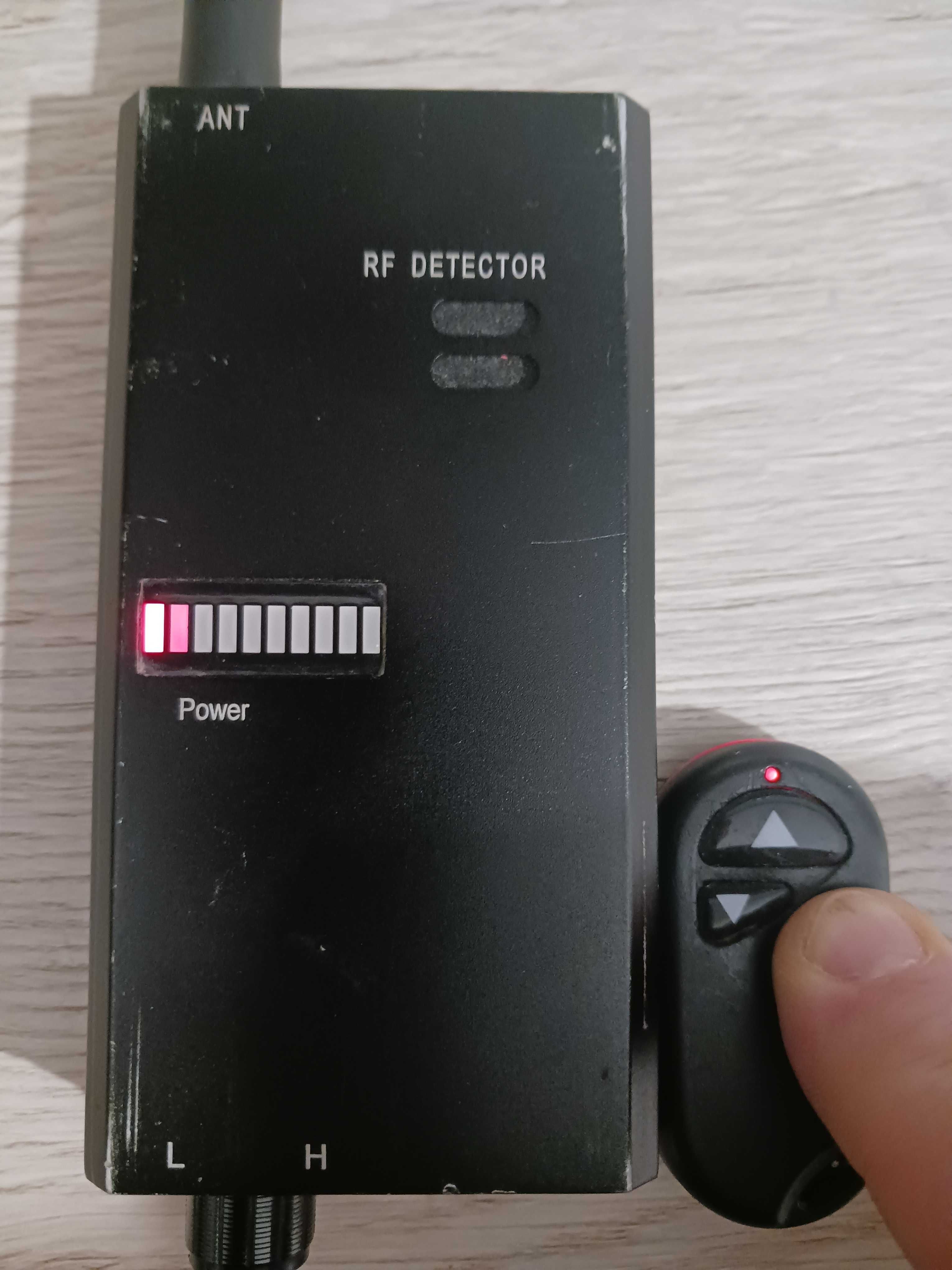 Wykrywacz podsluchów WI-FI BT RF GSM TG-007 RF detector