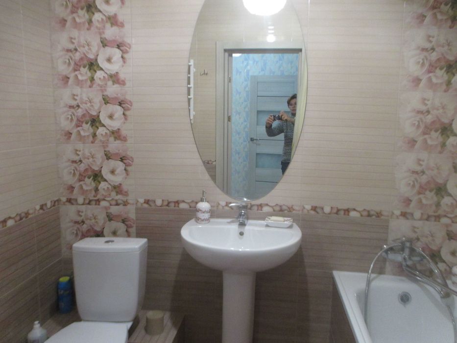 ХОЗЯЙКА  сдаст посуточно 1-комн. квартиру с современным ремонтом