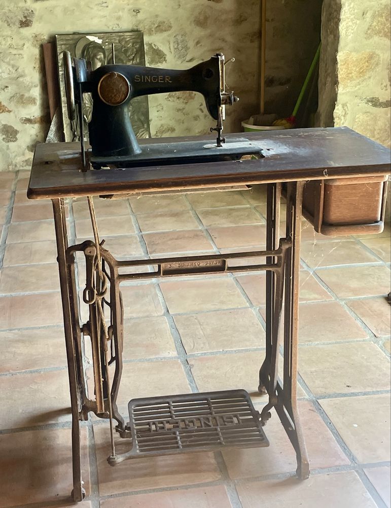 Maquina de costura Singer vintage