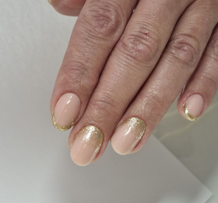 Stylizacja paznokci, paznokcie żelowe, hybryda