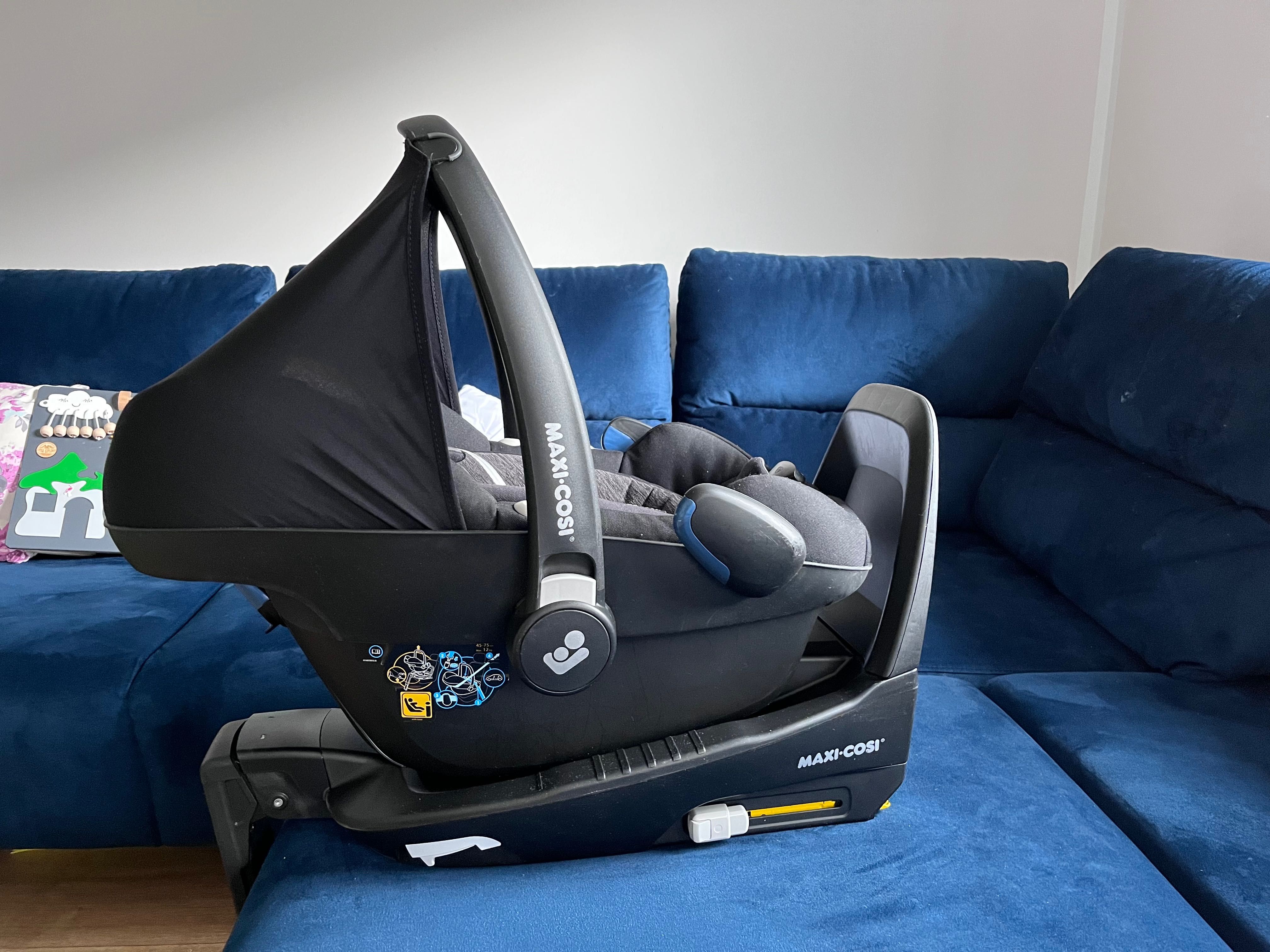 Maxi Cosi Pebble Pro z Bazą FamilyFix2