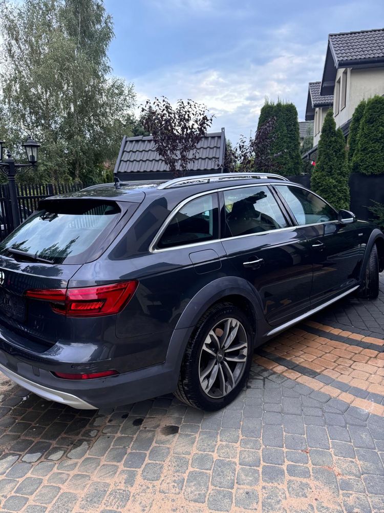 Audi A4 Allroad 3.0 Bang Olufsen FUL- Opcja