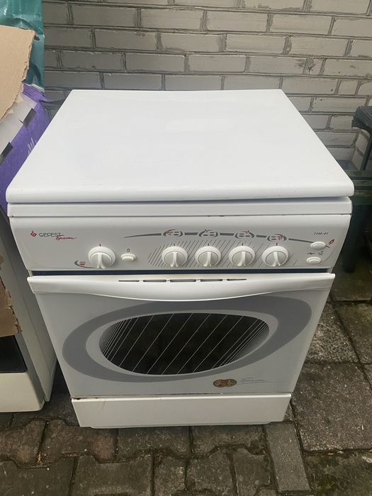 Газова плита плитка 4х камфорна чиста, гарна якісна на село