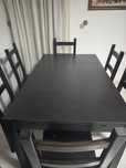 Mesa com 6 cadeiras