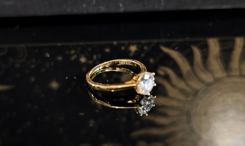 Srebrny pierścionek z 1crt diamentem Moissanitem pozłacany