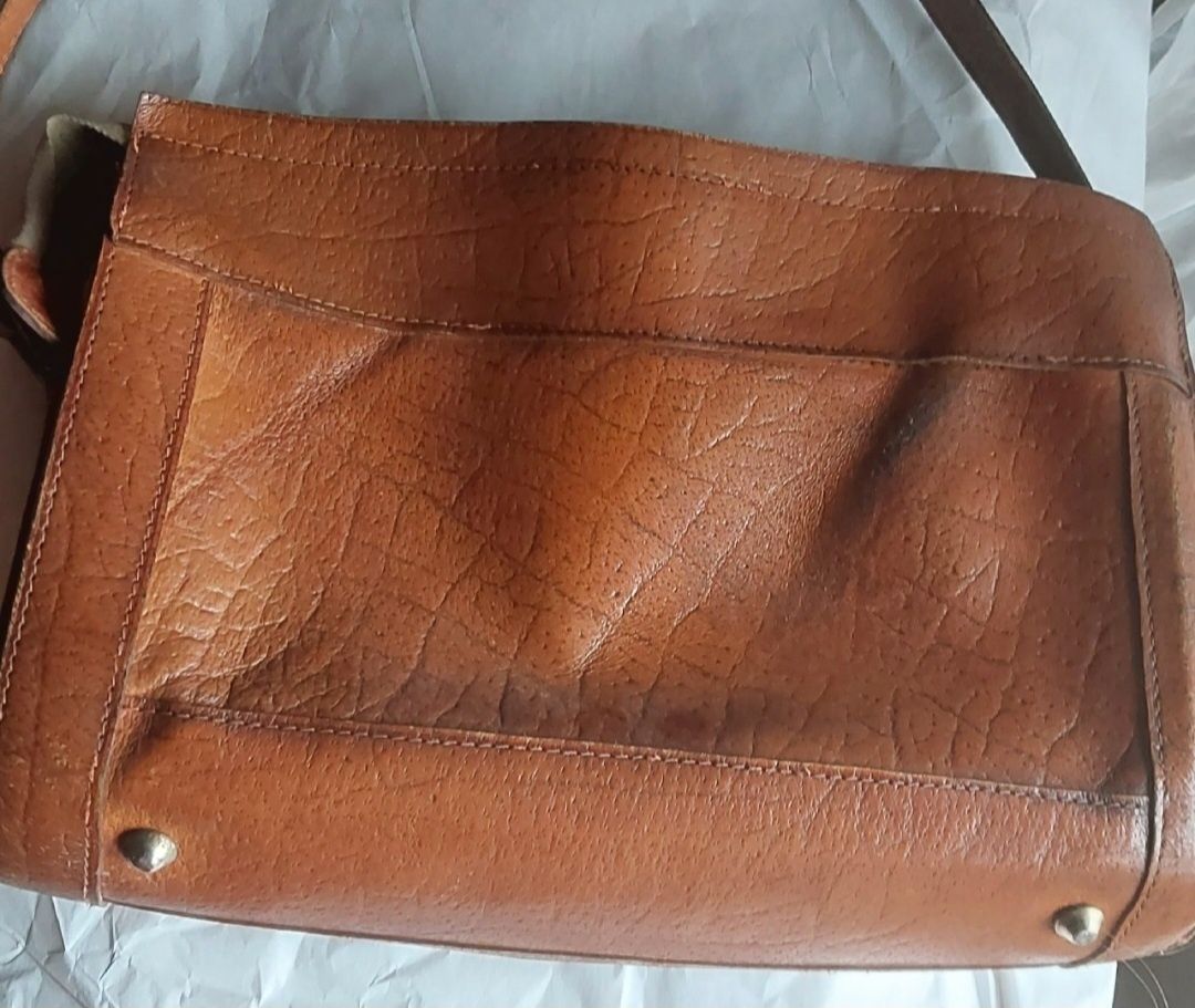 Torebka damska skórzana Kolor rudy 30 x 20