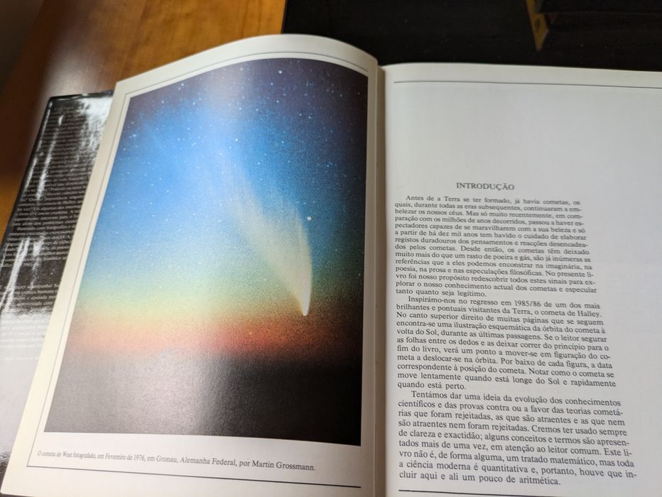 Cometa de Carl Sagan e Ann Druyan