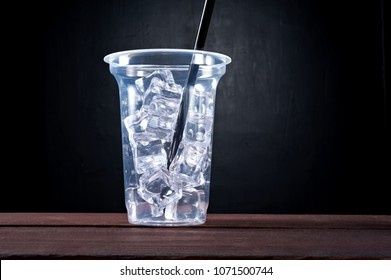 Лід в стакані, ice cup