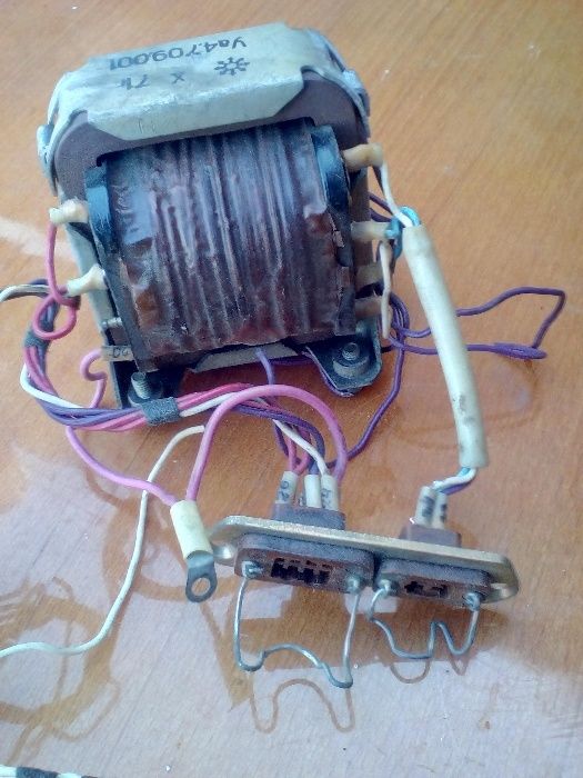 трансформатор с разъёмами