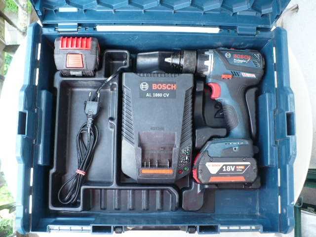 Wiertarko-Wkrętarka Wiertarka Bosch Professional GSR 18 V-EC 18V 2x4Ah