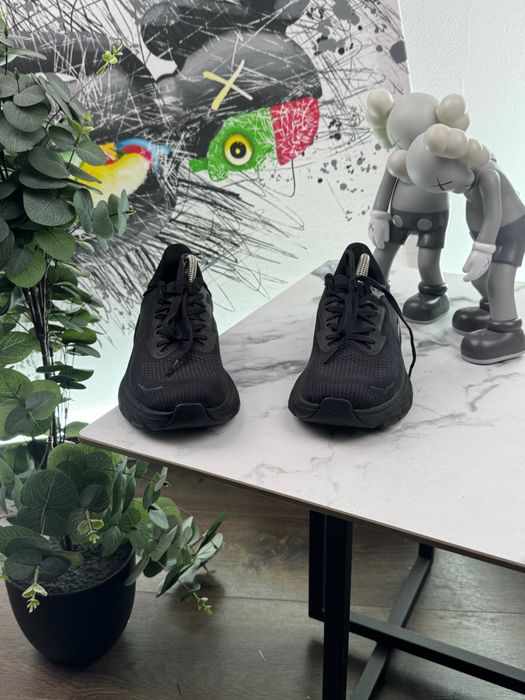 Кросівки Hoka Arahi 7 39 розмір Е6946