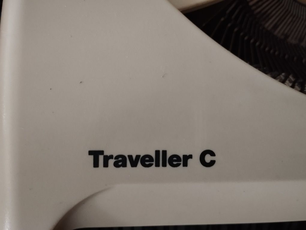 Maszyna do pisania Olympia Traveller C