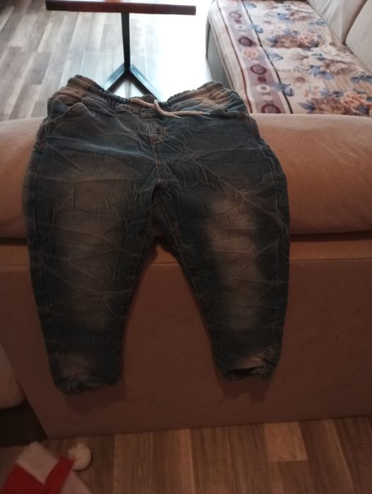 Spodnie dżinsowe
