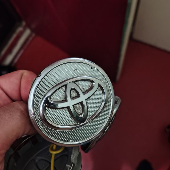 Заглушка. Ковпак на диски тойота
