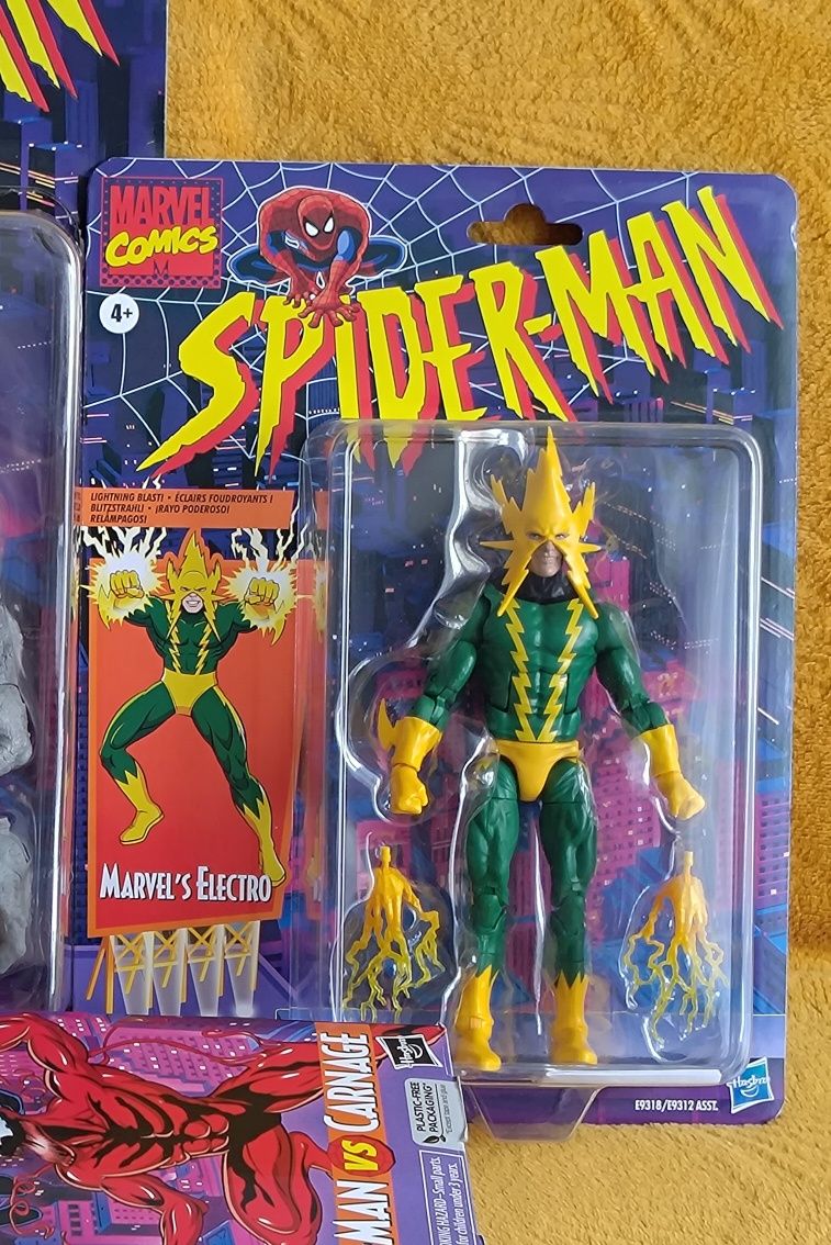Electro Retro Card SpiderMan Marvel Legends Hasbro