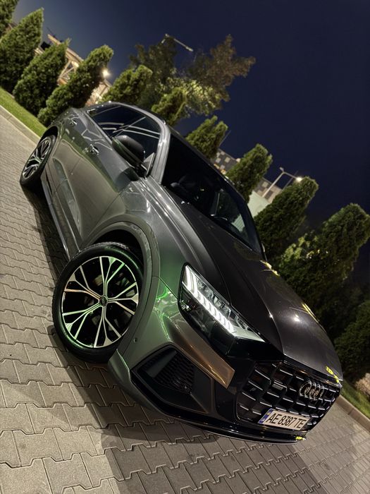 AUDI Q8 Premium 2018 3.0 TFSI Sline
