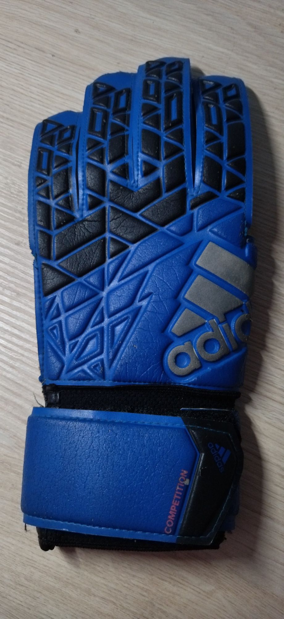 rekiwczkiczki bramkarskie adidas