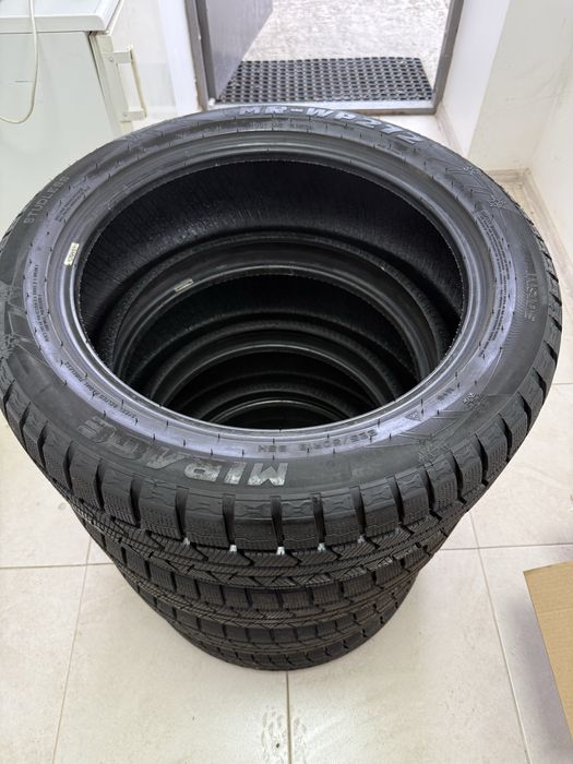 225/50 R18 Mirage