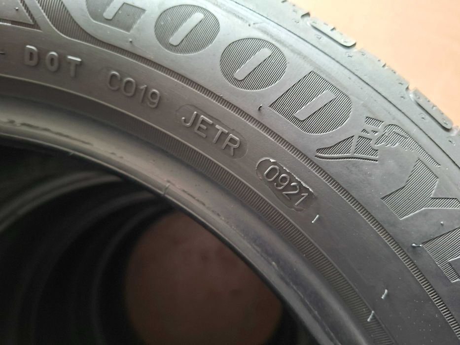 195/55R16 91V Goodyear Efficientgrip performance 2021 KL72