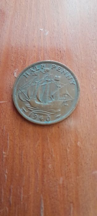 Moeda antiga de cobre Half Penny 1940 e 1942  george VI