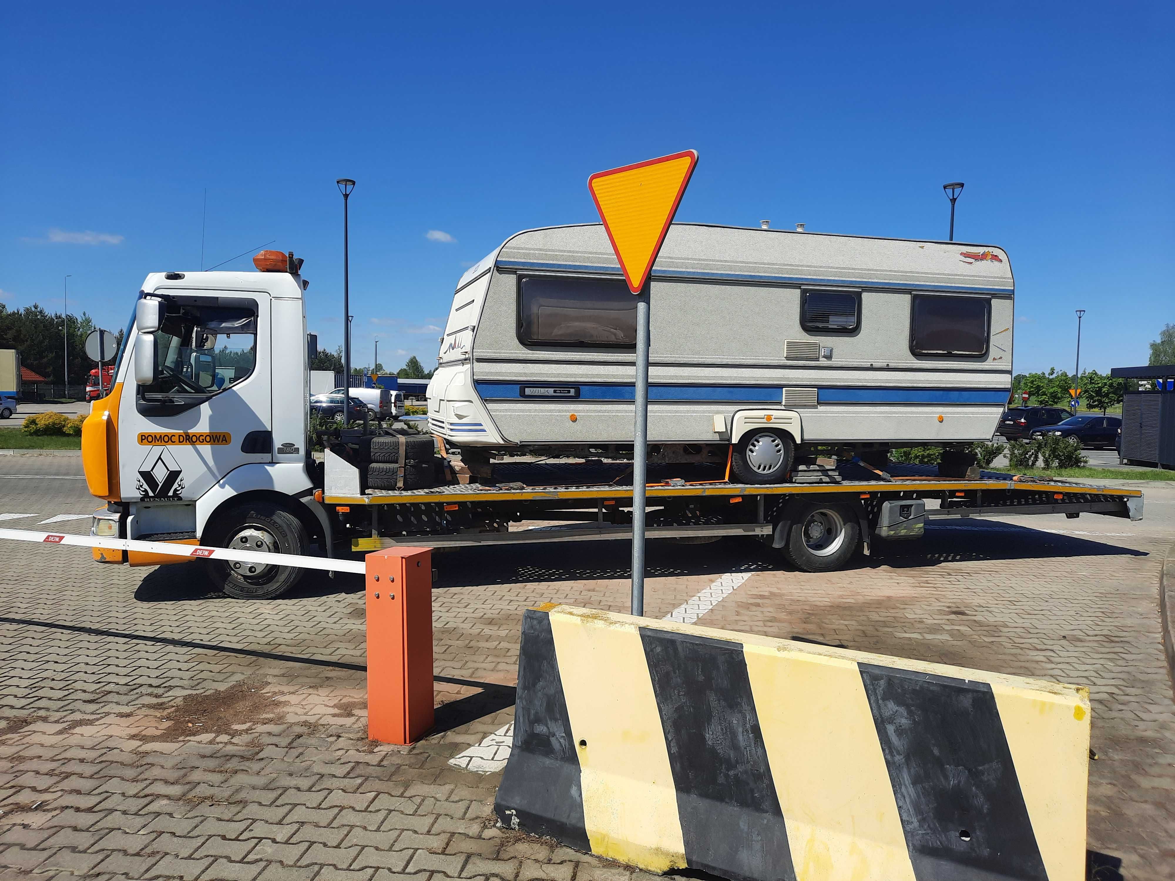 transport laweta domek przyczepa bus koparka widlak pomoc drogowa