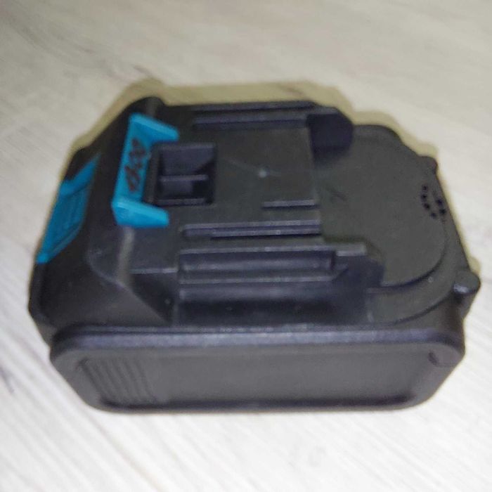 Батарея для электроинструмента