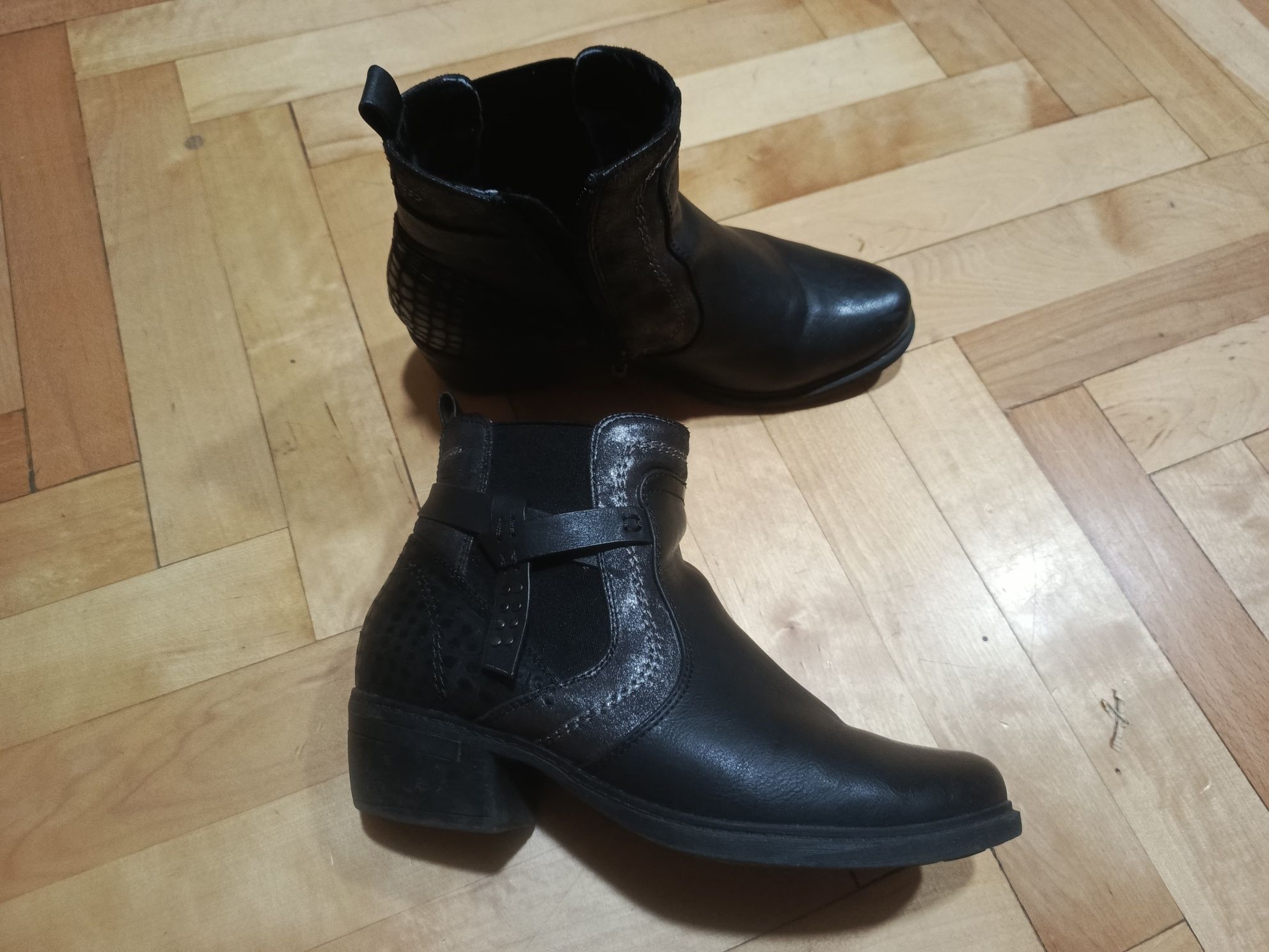 Buty zimowe roz. 39