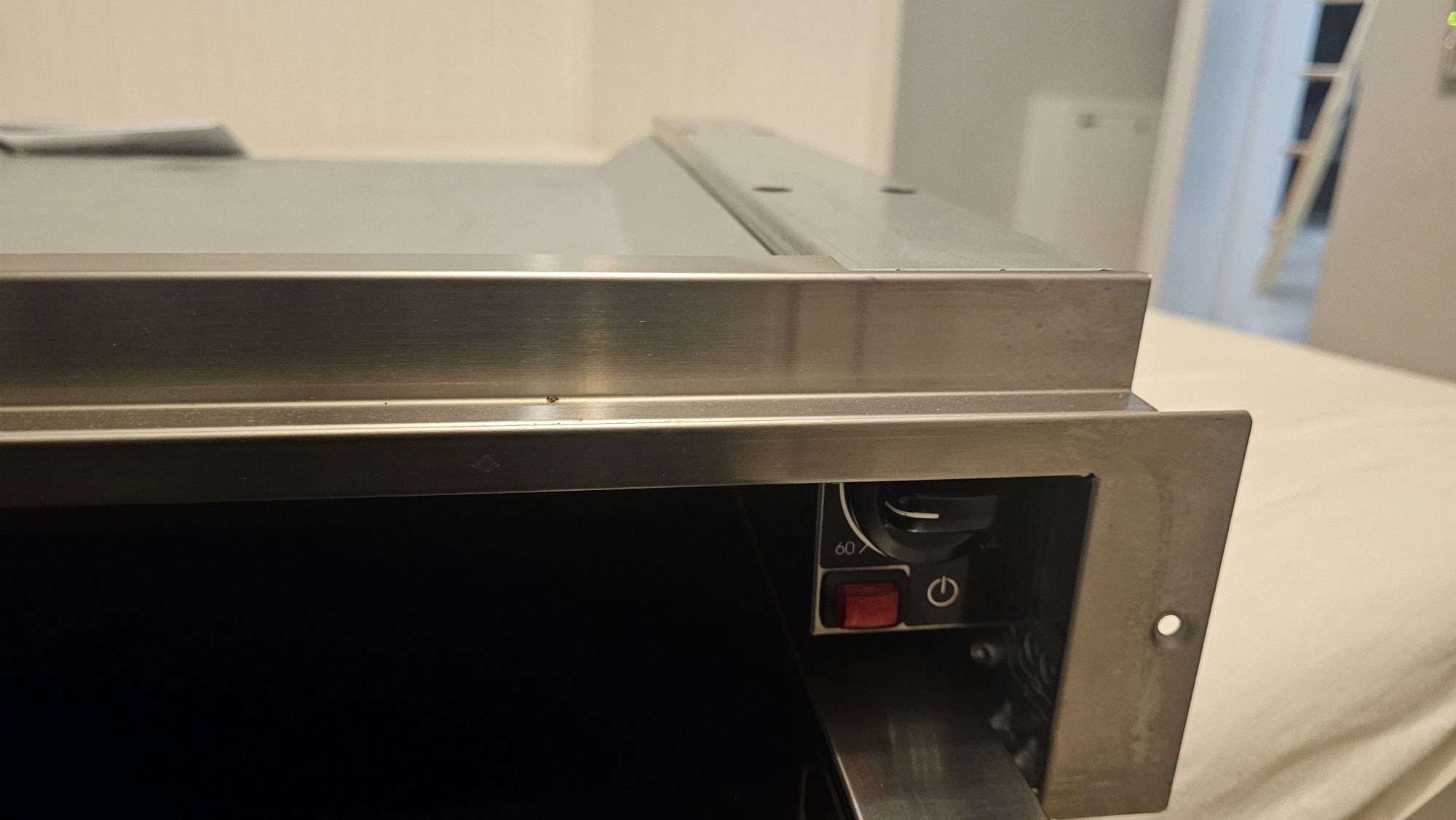 PROMOCJA-Szuflada do podgrzewania do zabudowy Whirlpool W1114