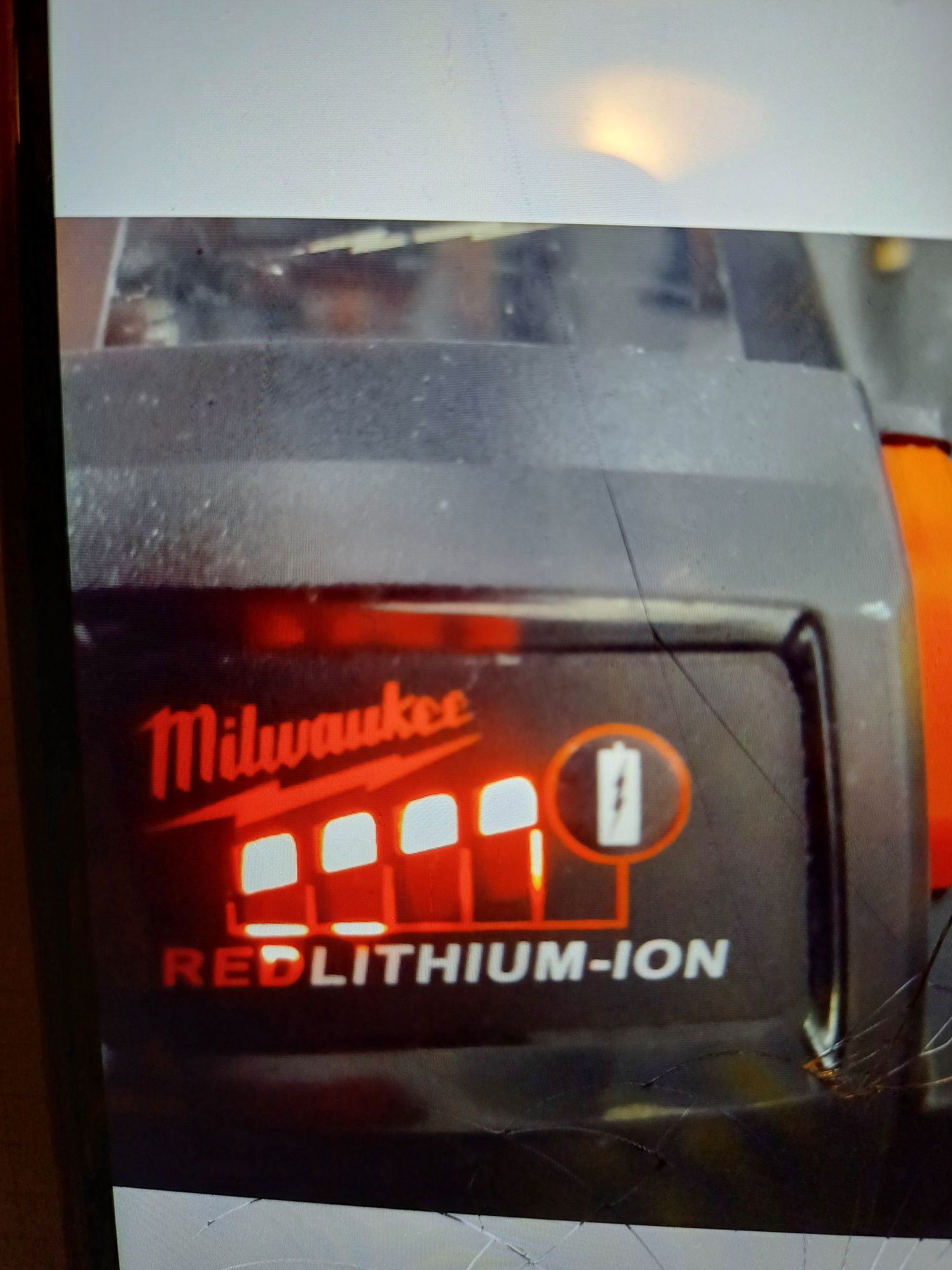 Bateria milwaukee 8ah