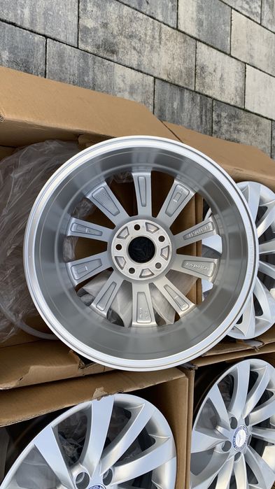 Felgi aluminiowe PH Edition II do Mercedes 5x112 17 cali W204
