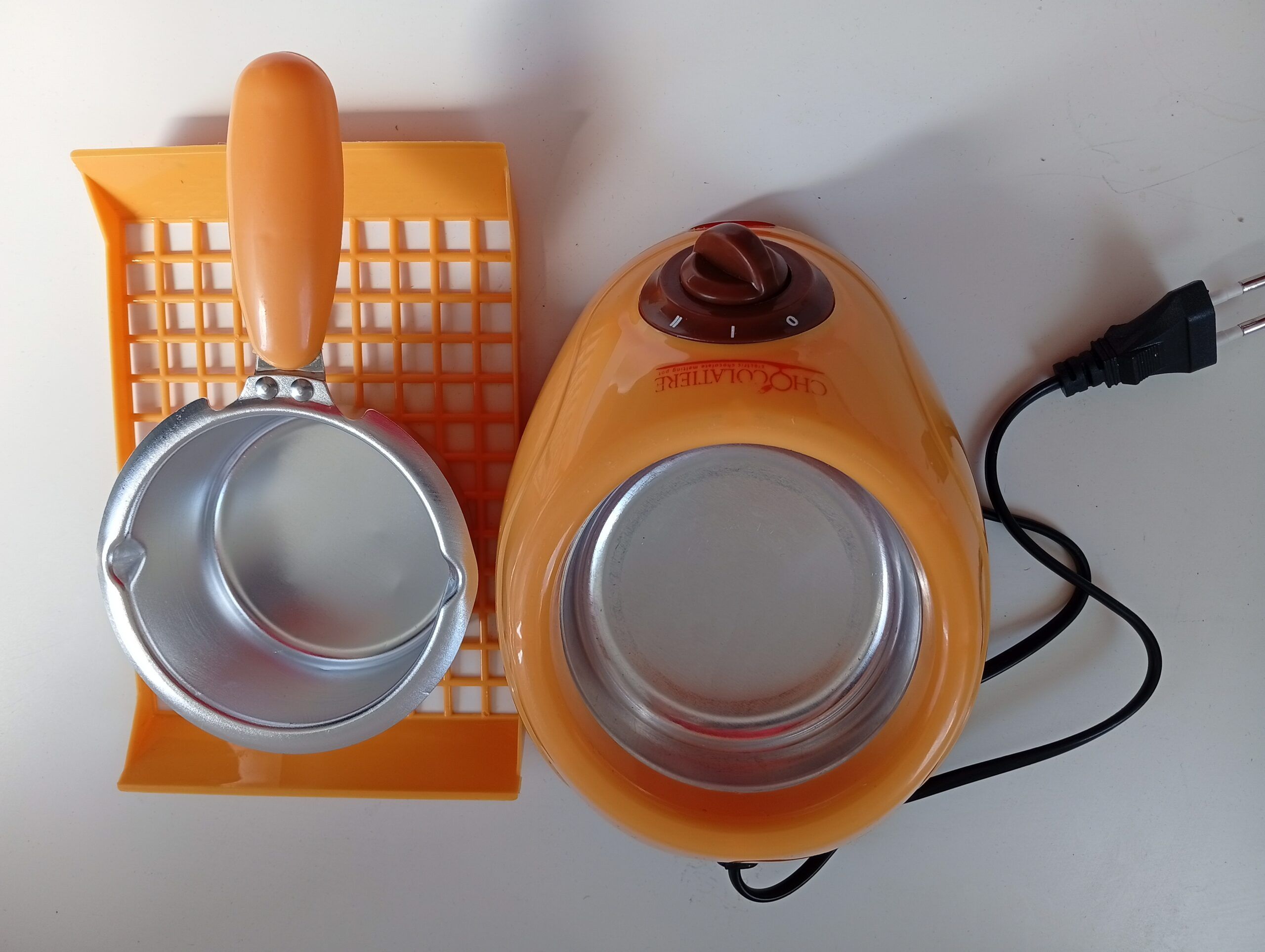 Elektryczny garnek do topienia czekolady, elektryczny garnek do fondue