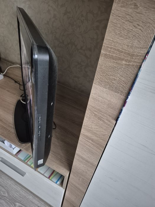 Телевізор Philips 32