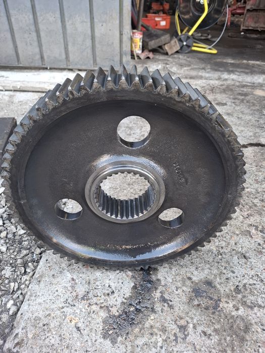 995216 kolo zębate zwolnicy 2388 case 2188 uszkodzone