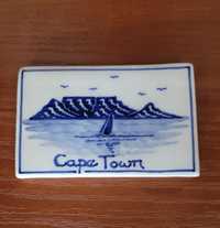 Cape Town/Kapsztad RPA magnes ręcznie malowany ceramiczny