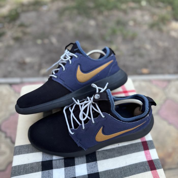 Кроссовки Nike Roshe Run One Nikeid , 43 размер, Оригинал, Кросівки
