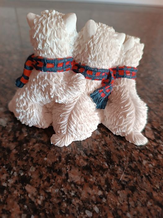 В коллекцю-"Тріо собак весті".Настінна тарілочка "Ведмідь".