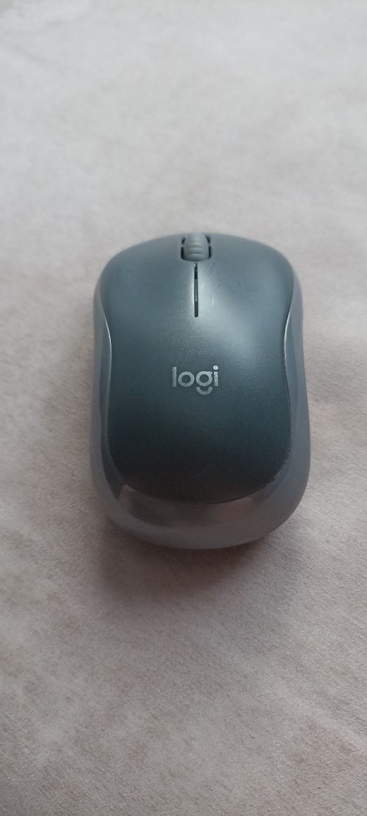 Logitech Bluetooth мишка