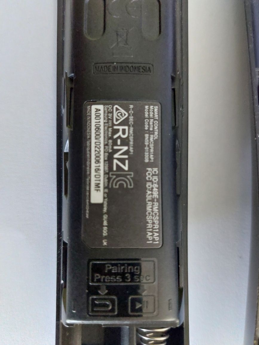 Pilot Samsung BN59 - 01330B.Super stan.Bluetooth.Banan.Oryginał.