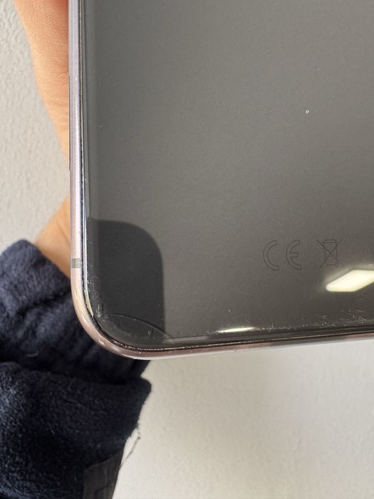 IPhone 11 64 GB гарний стан