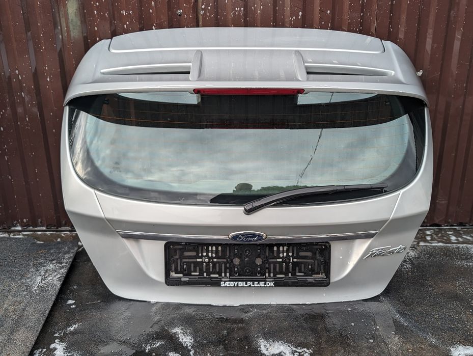 Ляда ford fiesta mk7 ST хетчбек
