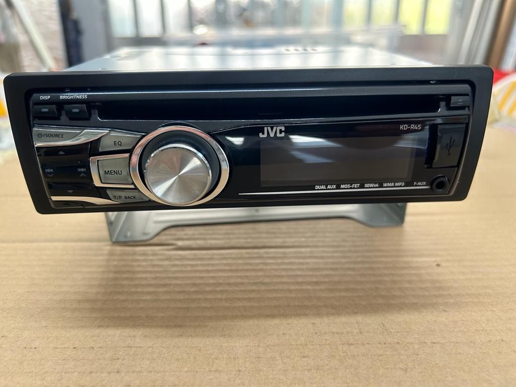 Rádio Automóvel JVC KD-R45 em excelente estado