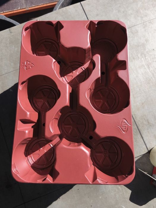 Paletki transportowe do doniczek