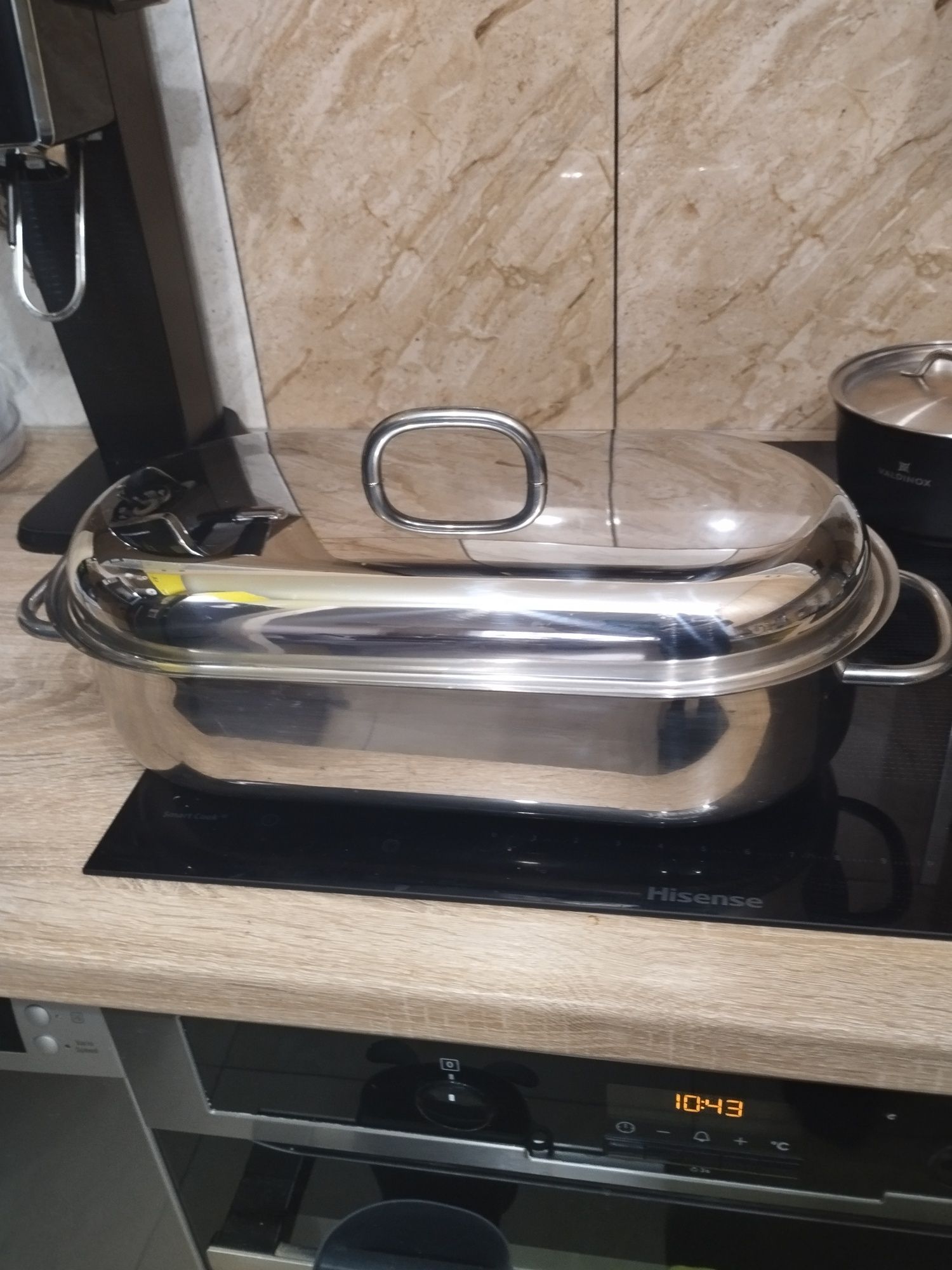 Solidna brytfanna niemieckiej firmy Gourmet o pojemności 7L