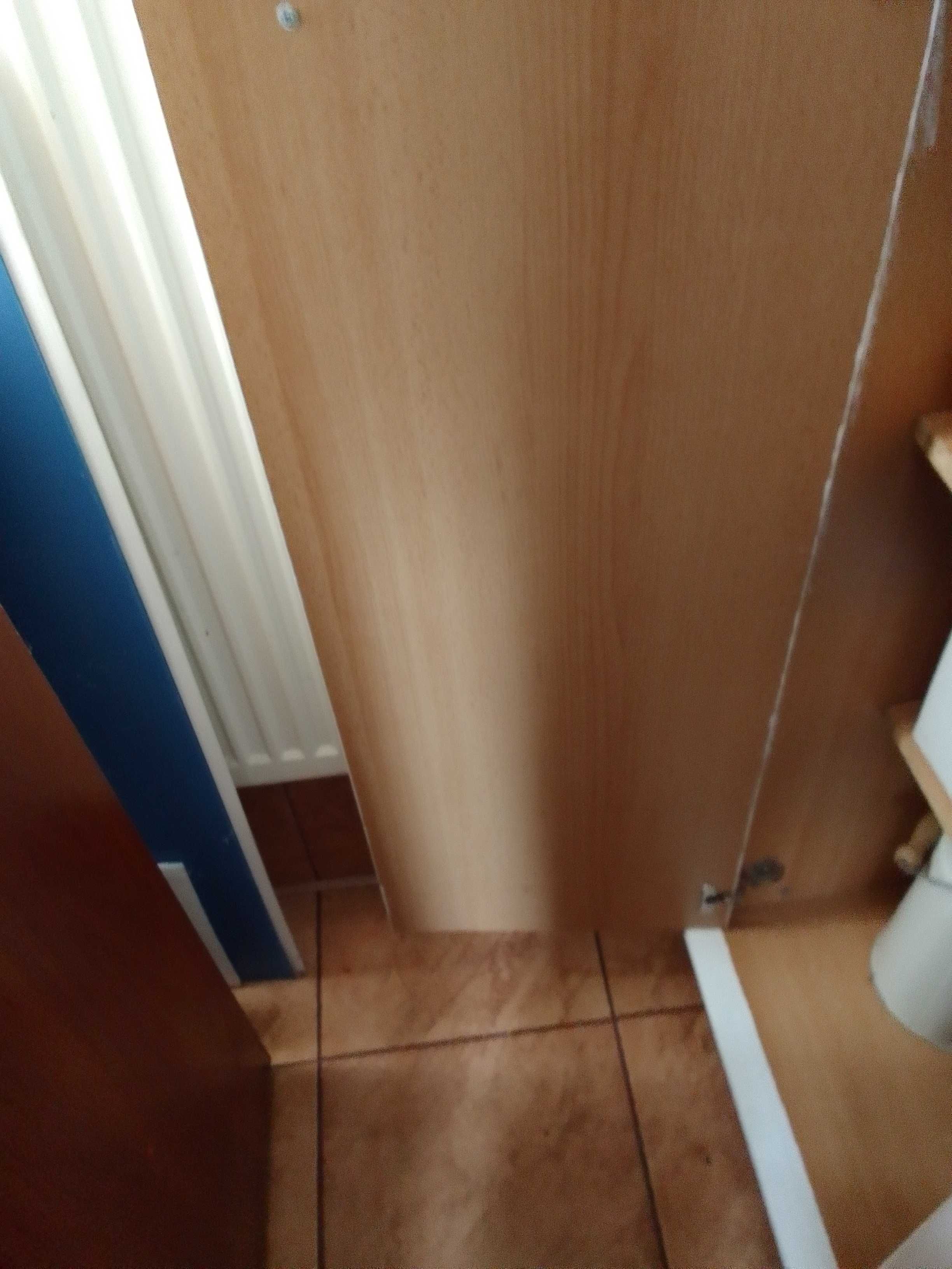 Szafa biała  190 x 80