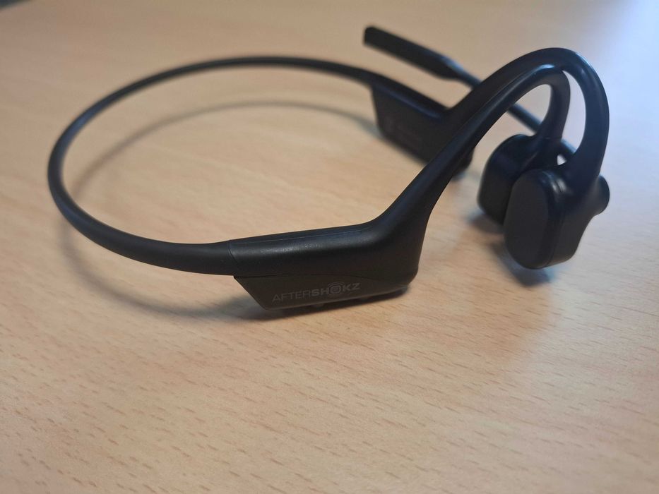 Słuchawki bezprzewodowe - OpenComm Shokz - przewodnictwo kostne