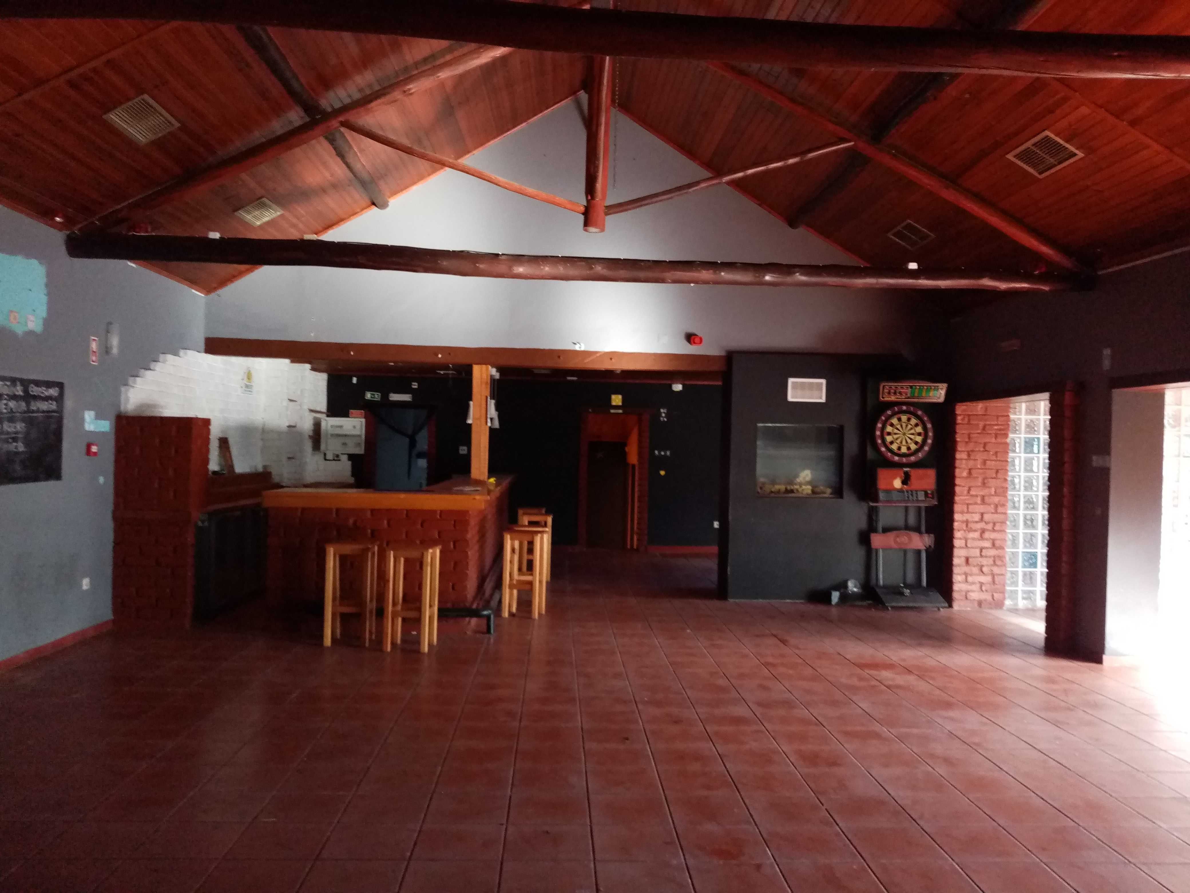 Bar, Pub com vista lagoa!
