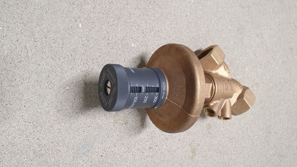 Zawory Oventrop Hydromat DP zestaw