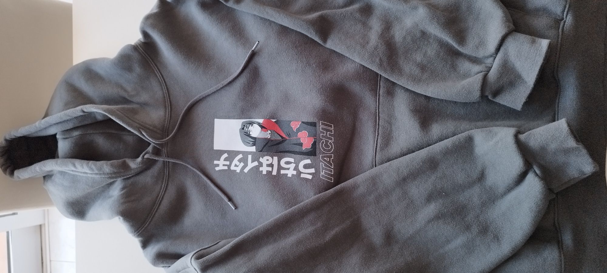 Sweatshirt com capuz do Itachi
